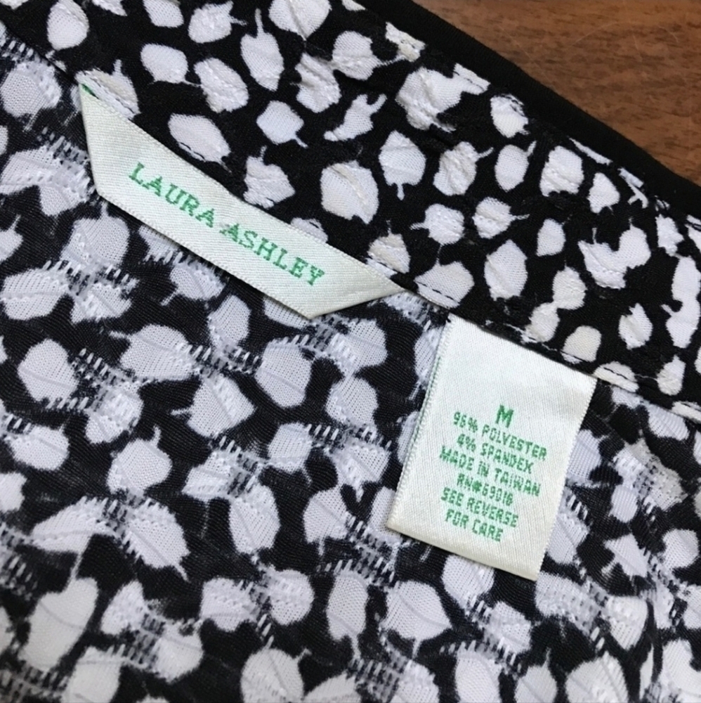 Laura Ashley Jacket Lightweight Searsucker Type Material Black White Medium - Picture 6 of 9